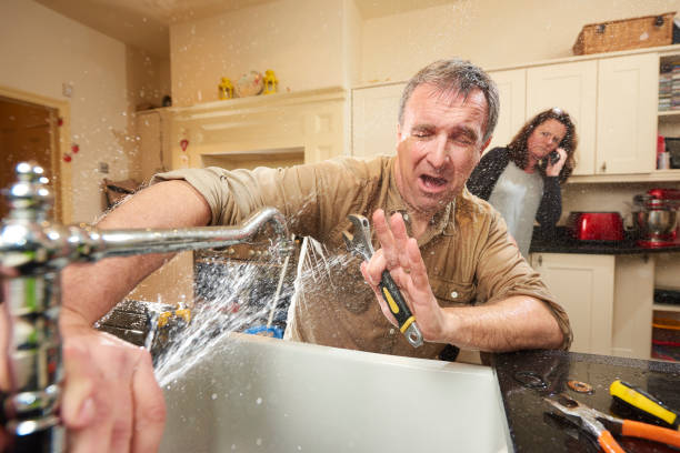 Best 24/7 water damage repair  in Gladstone, MI